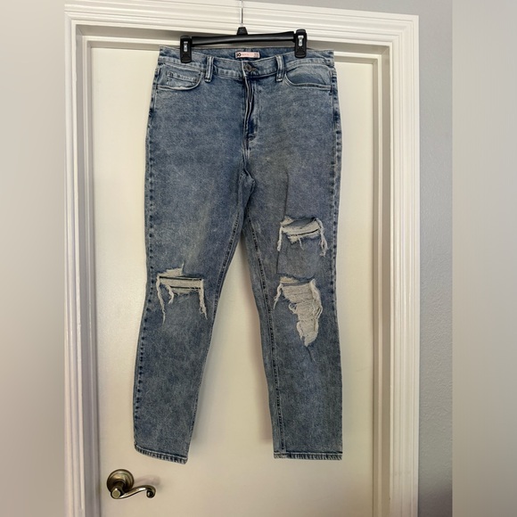 Womans boyfriend jeans - Picture 2 of 8